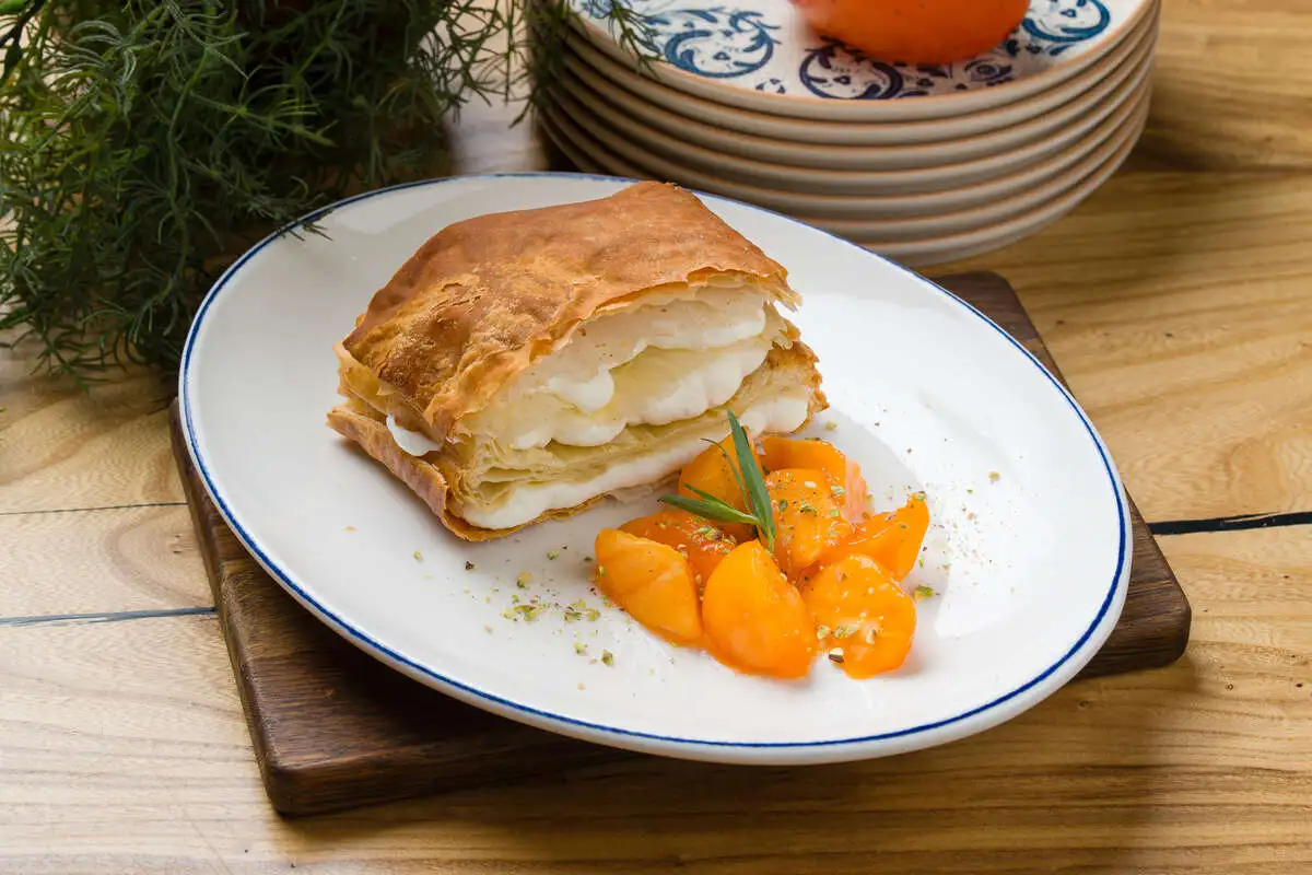 Наполеон с хурмой 240гр 