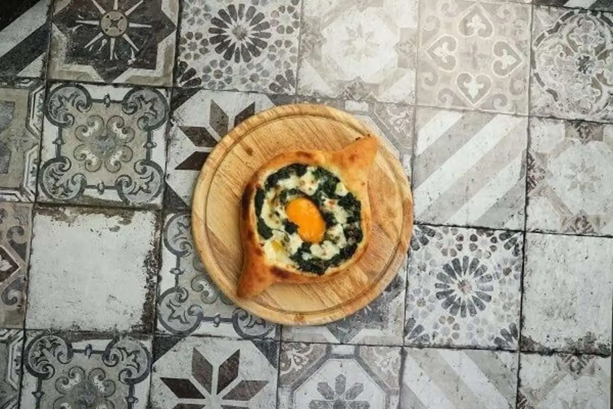 Хачапури со шпинатом