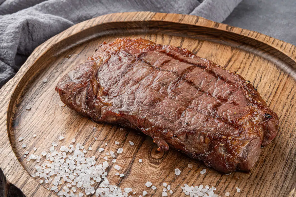 Стейк Нью-Йорк