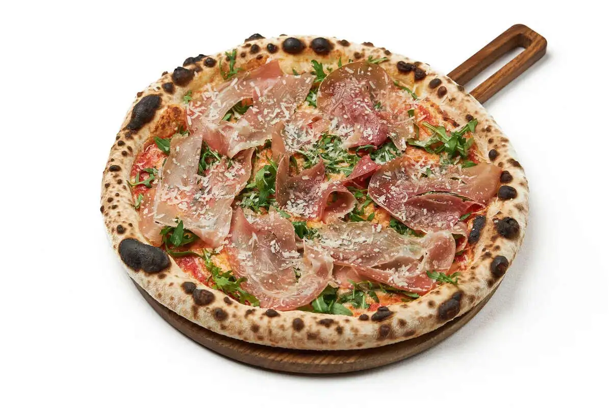 Пицца Парма / рукола / пармезан