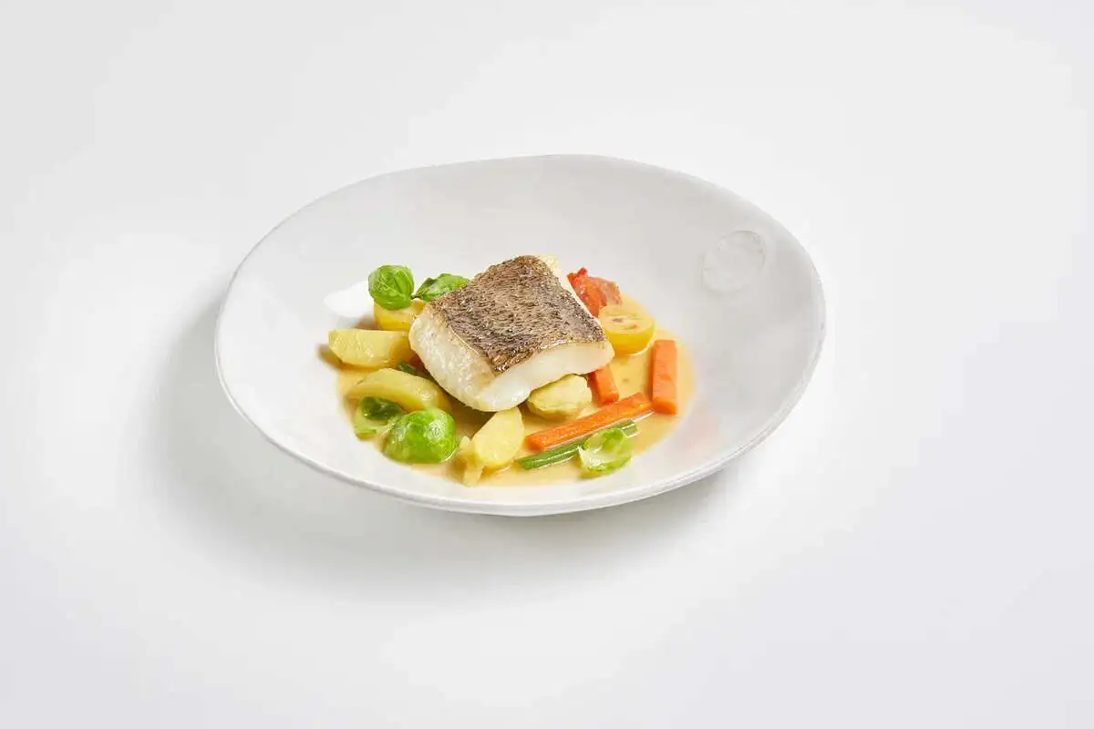 Палтус с овощным соте