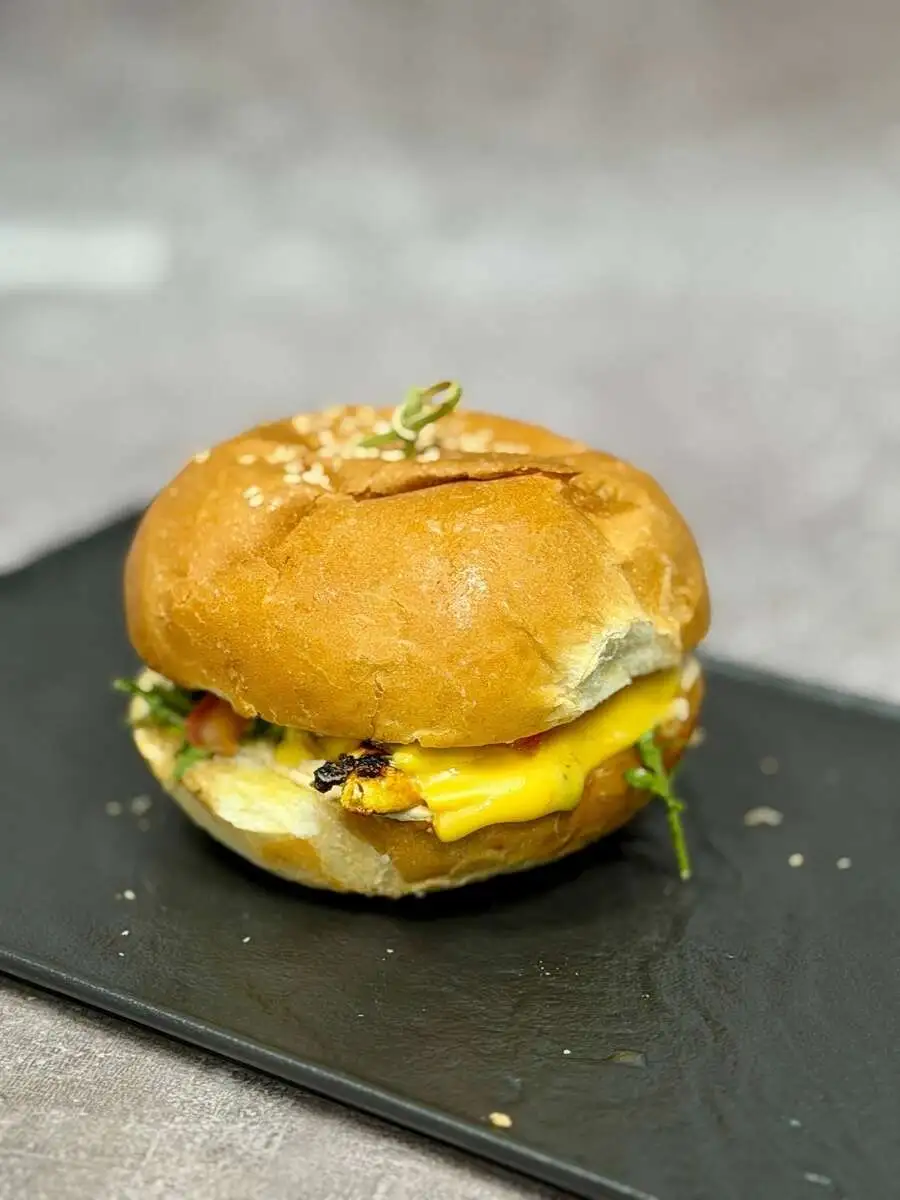 д Бургер Куриный