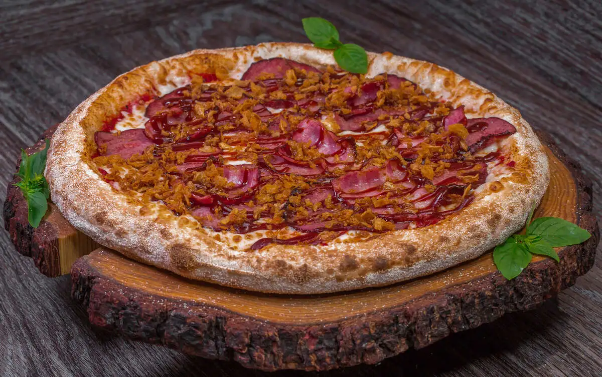 Поджарый бекон