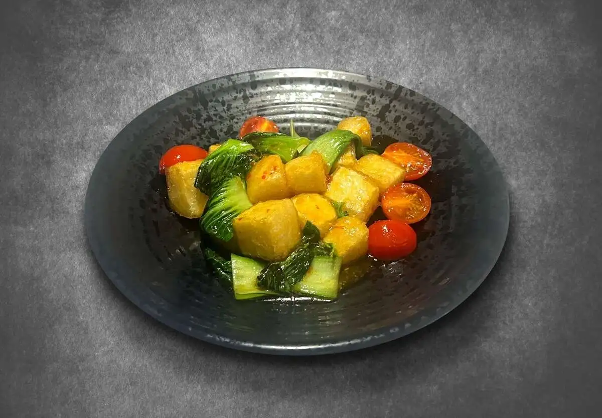 Тофу с овощами -