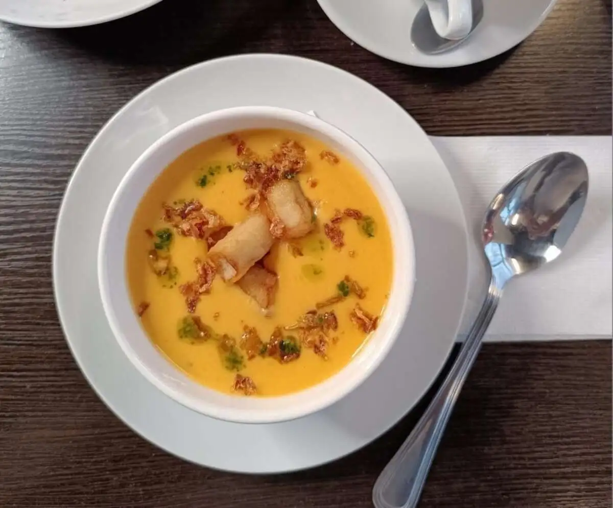 Суп-крем Чечил