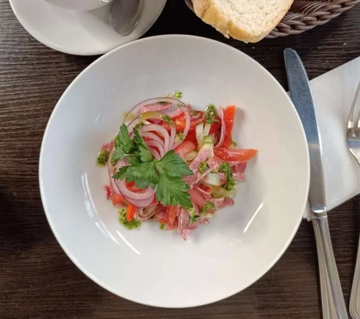 Салат Каприз