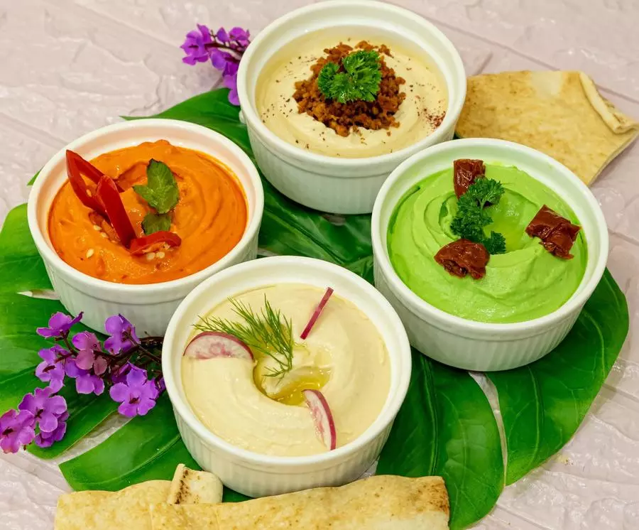 MIX HUMMUS PLATTER 