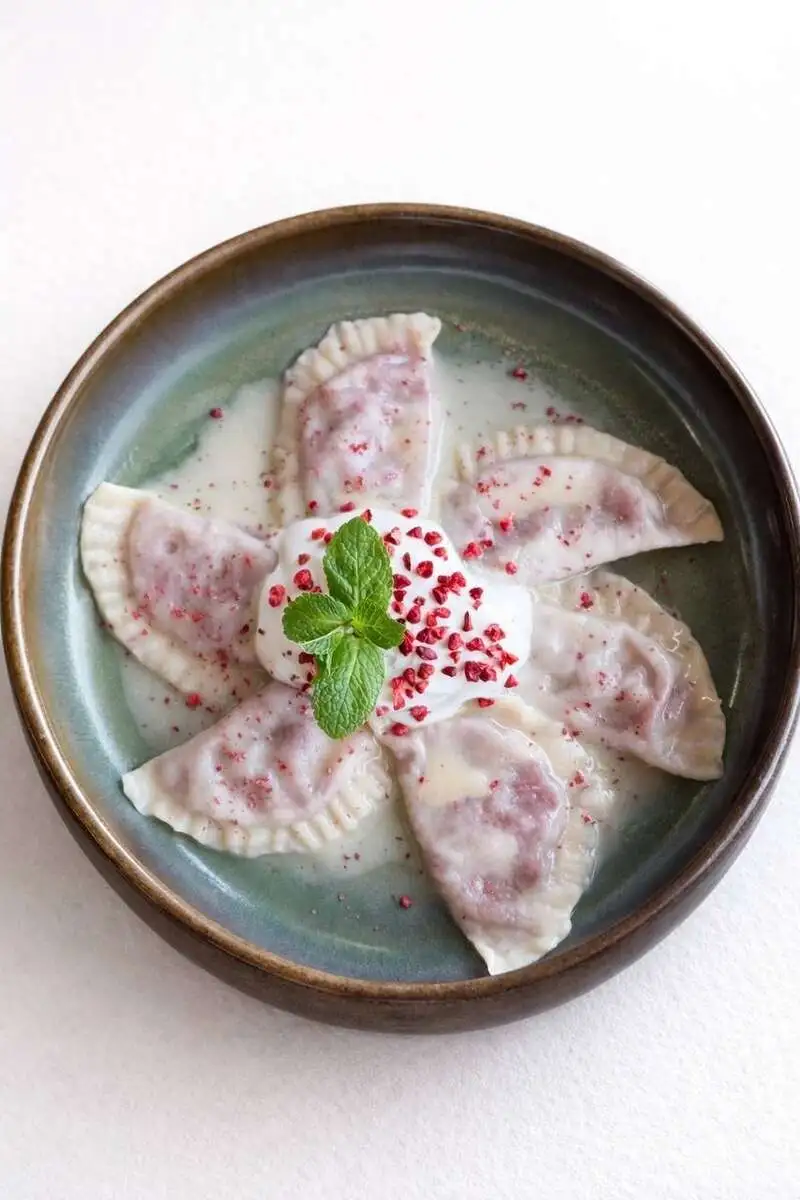 Вареники с клубникой