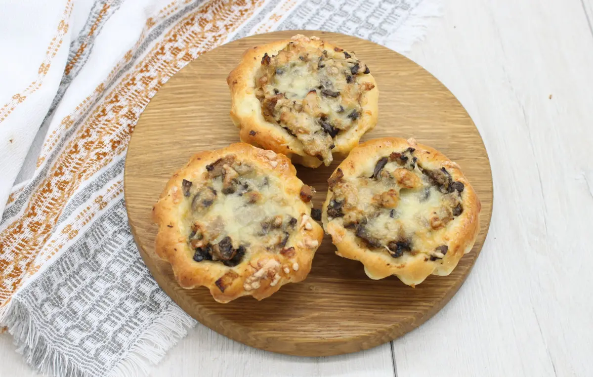 Жульен с курицей, грибами