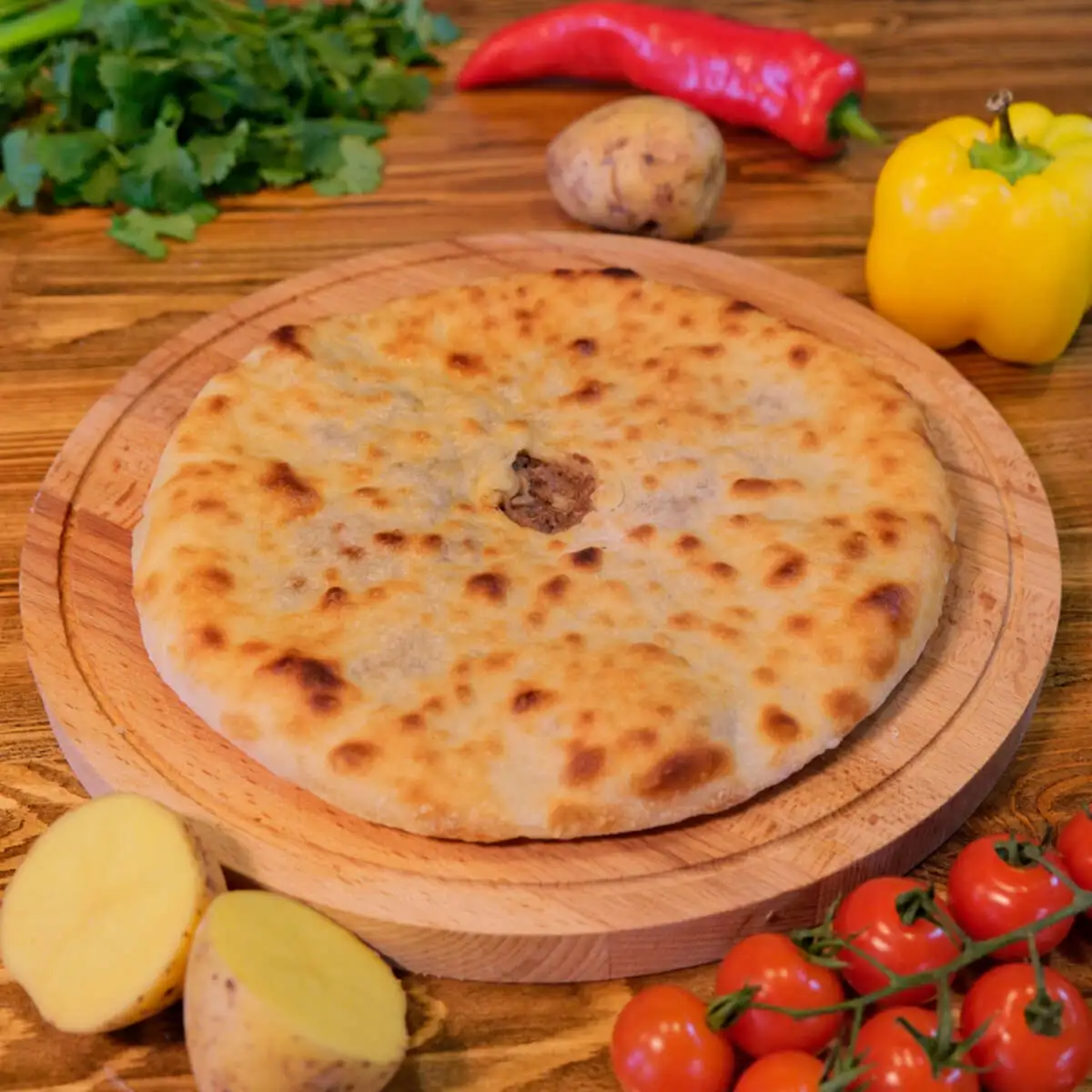 С мясом и картофелем 450гр