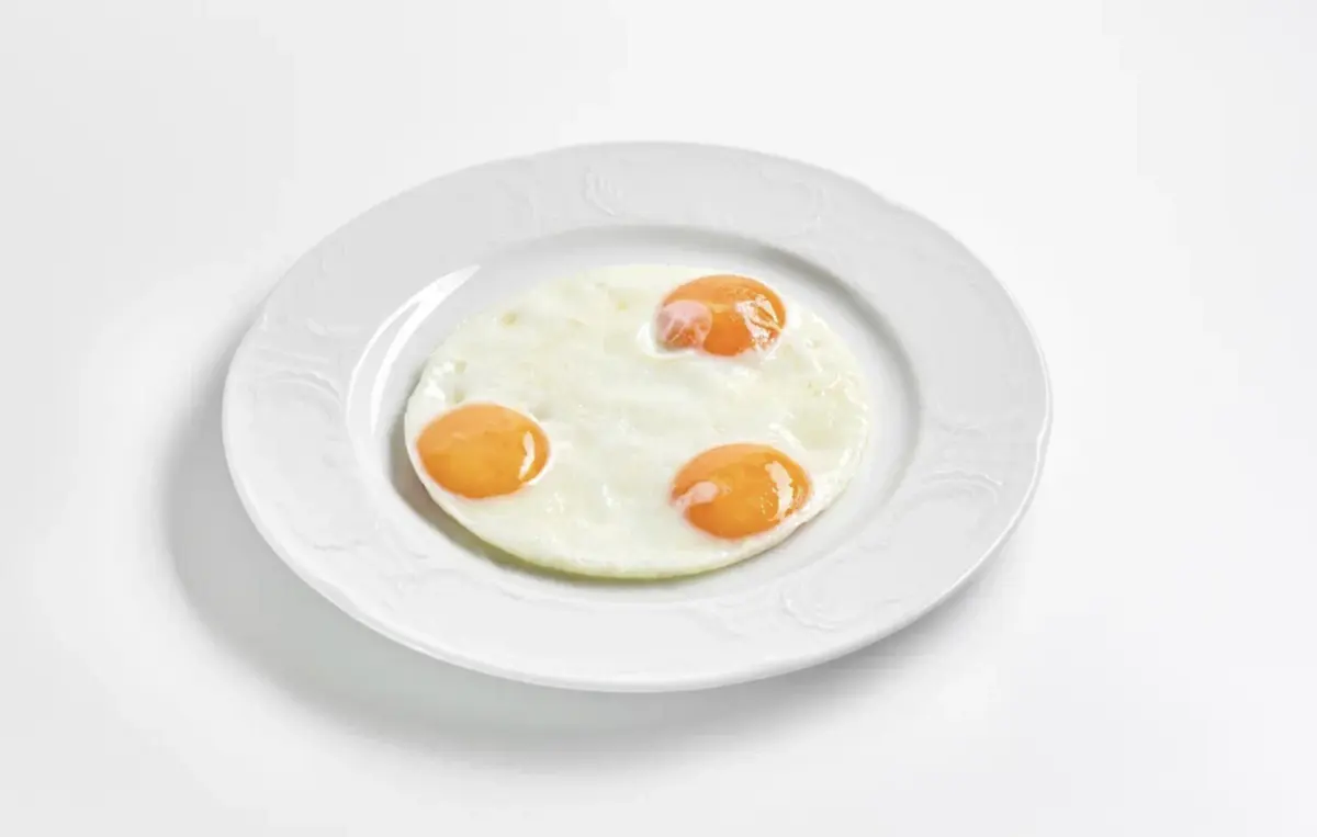 Яичница из трех яиц