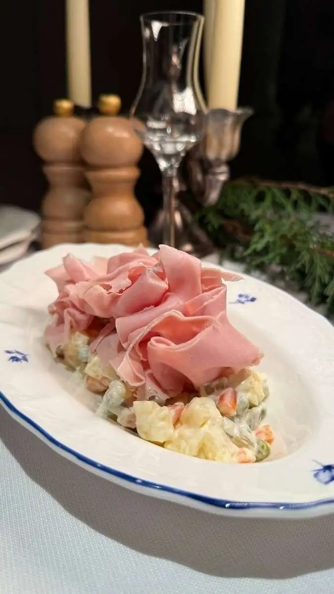 Салат Оливье с Мортаделлой