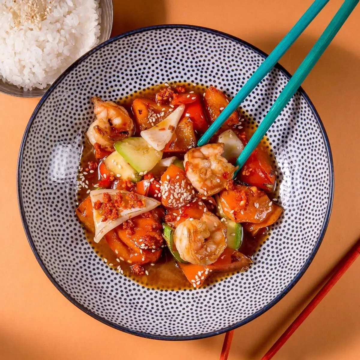 КРЕВЕТКИ С КАЛЬМАРОМ НАНБАДЗУКЕ