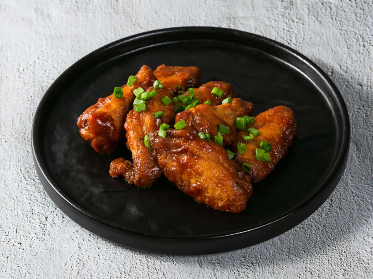 Куриные крылья Black Pepper