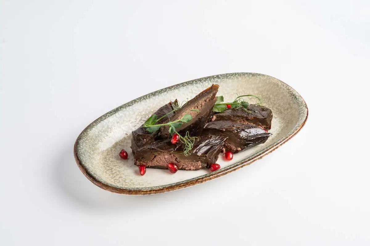 Лявянги рулет из баклажанов