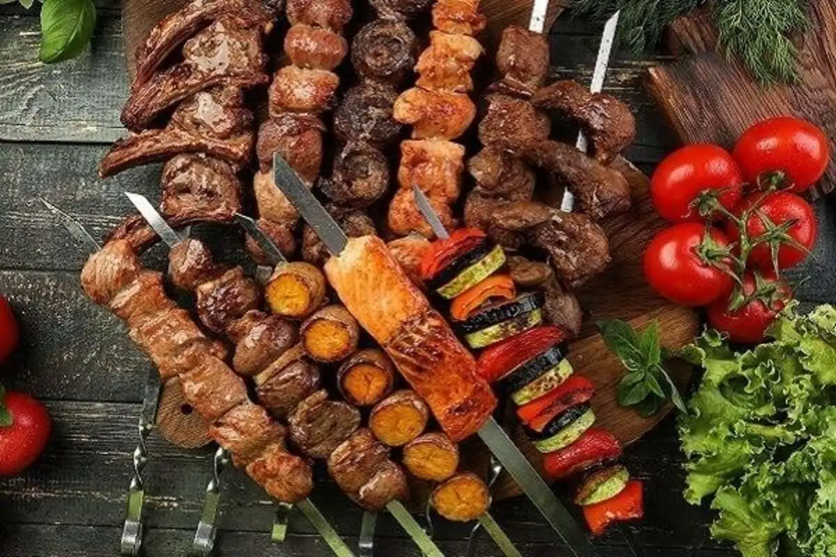 С Шашлык из язычков ягненка