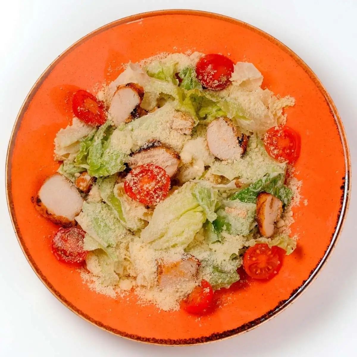 Деревенский Цезарь с курицей