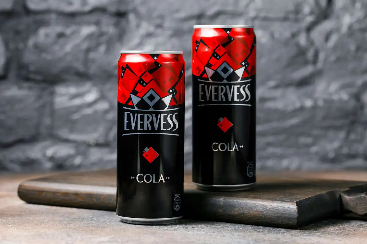 Evervess Cola