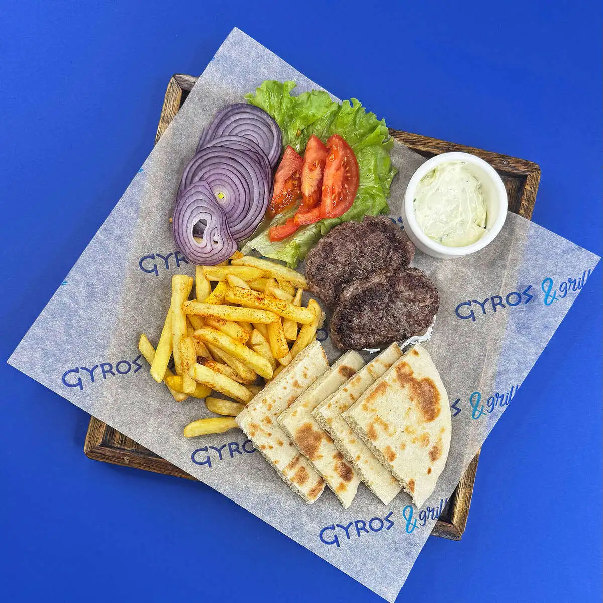 Открытый гирос с бифтеки