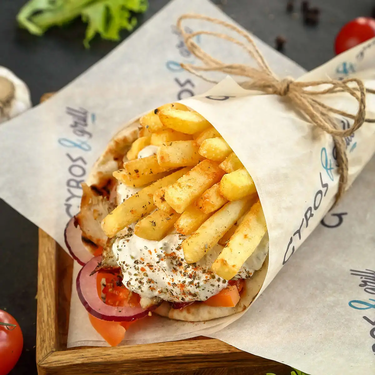 Пита Гирос с курицей и беконом