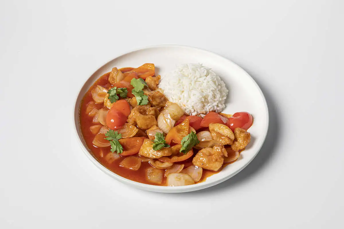 Курица жареная в кисло-сладком соусе