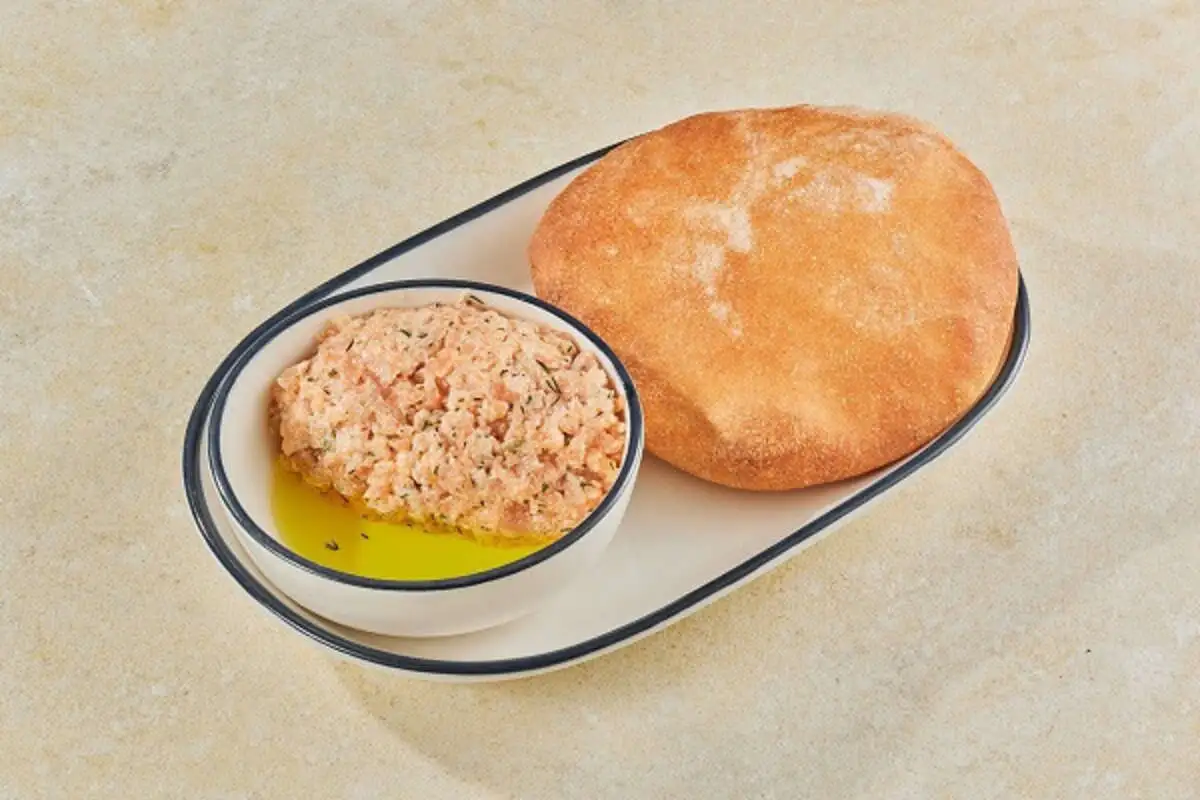 Риет из лосося