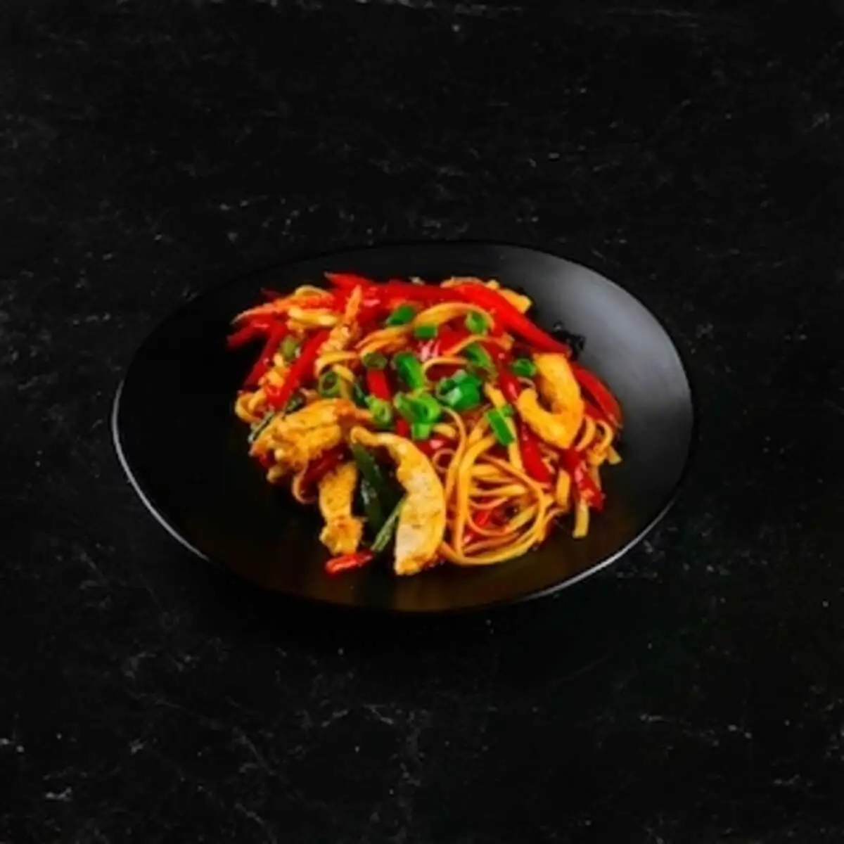 Удон с курицей острый