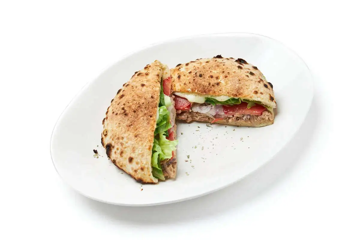 Пучча с тунцом