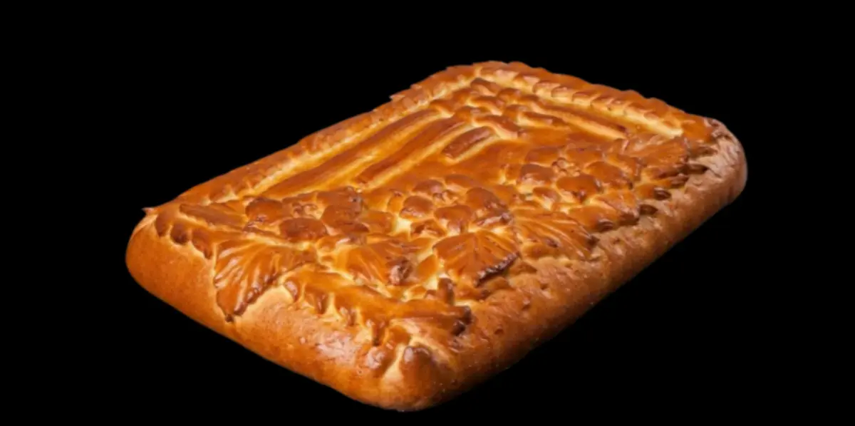 Пирог с курицей и грибами