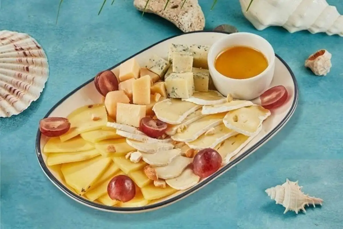 Сырная тарелка