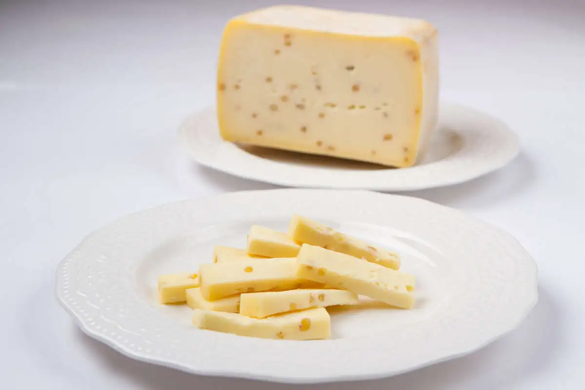 Сыр Вёгельсберг с пажитником