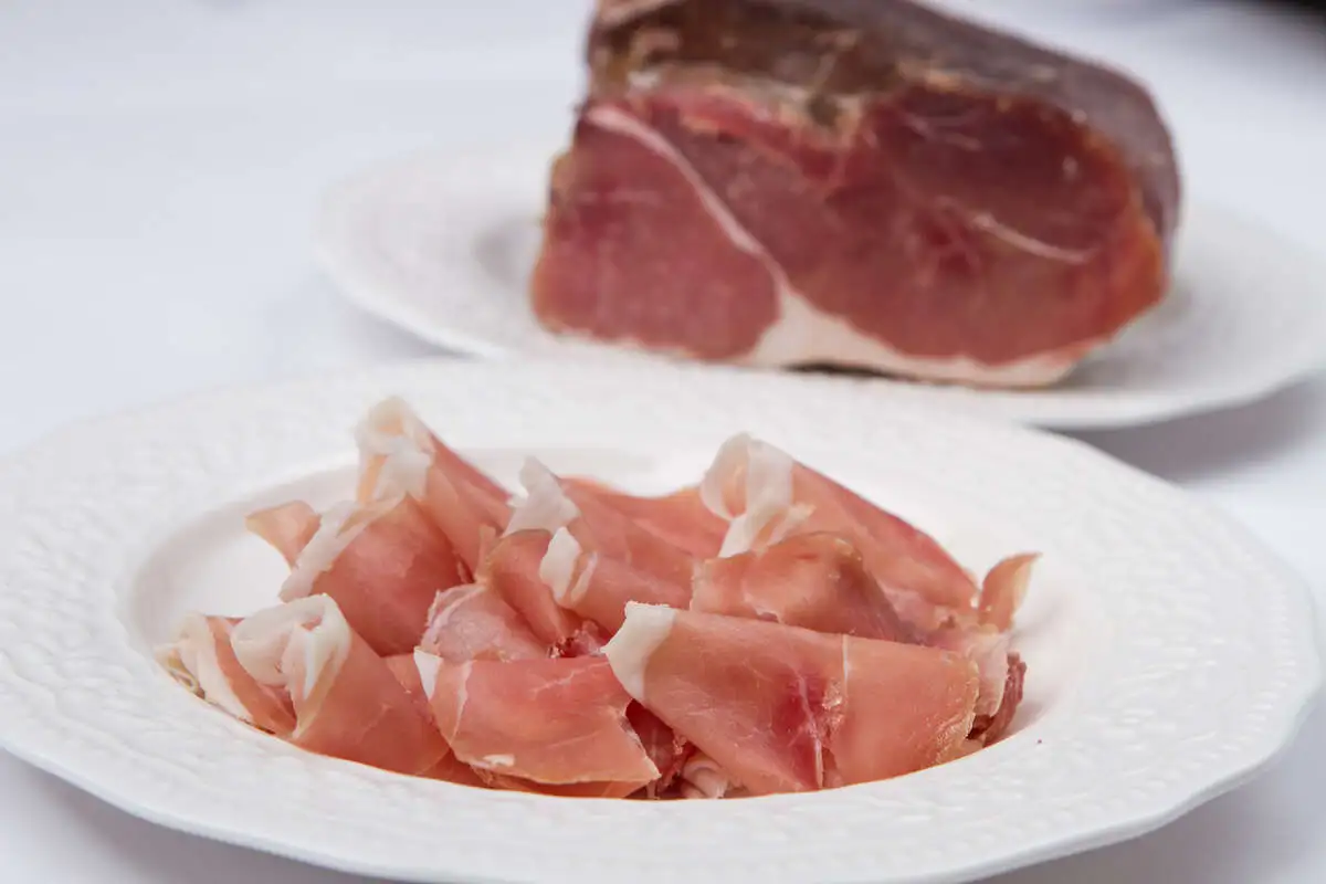Окорок Прошутто