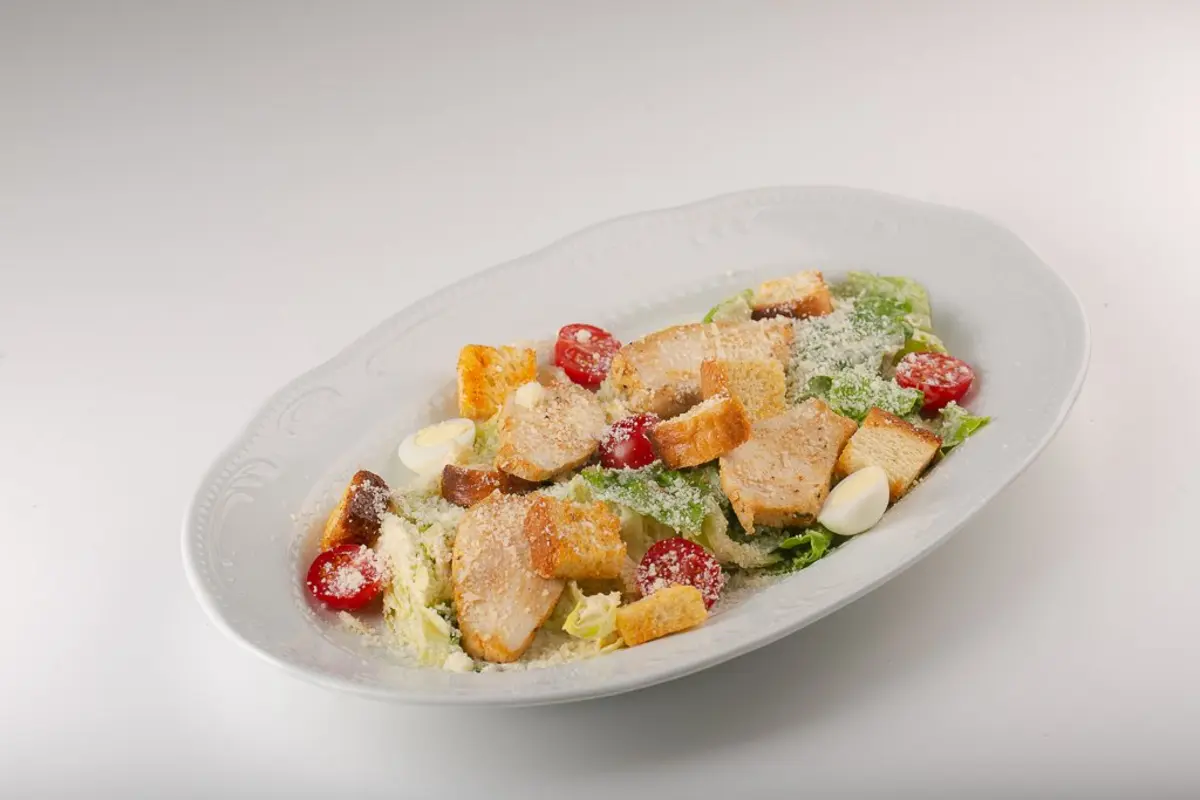 Цезарь с курицей