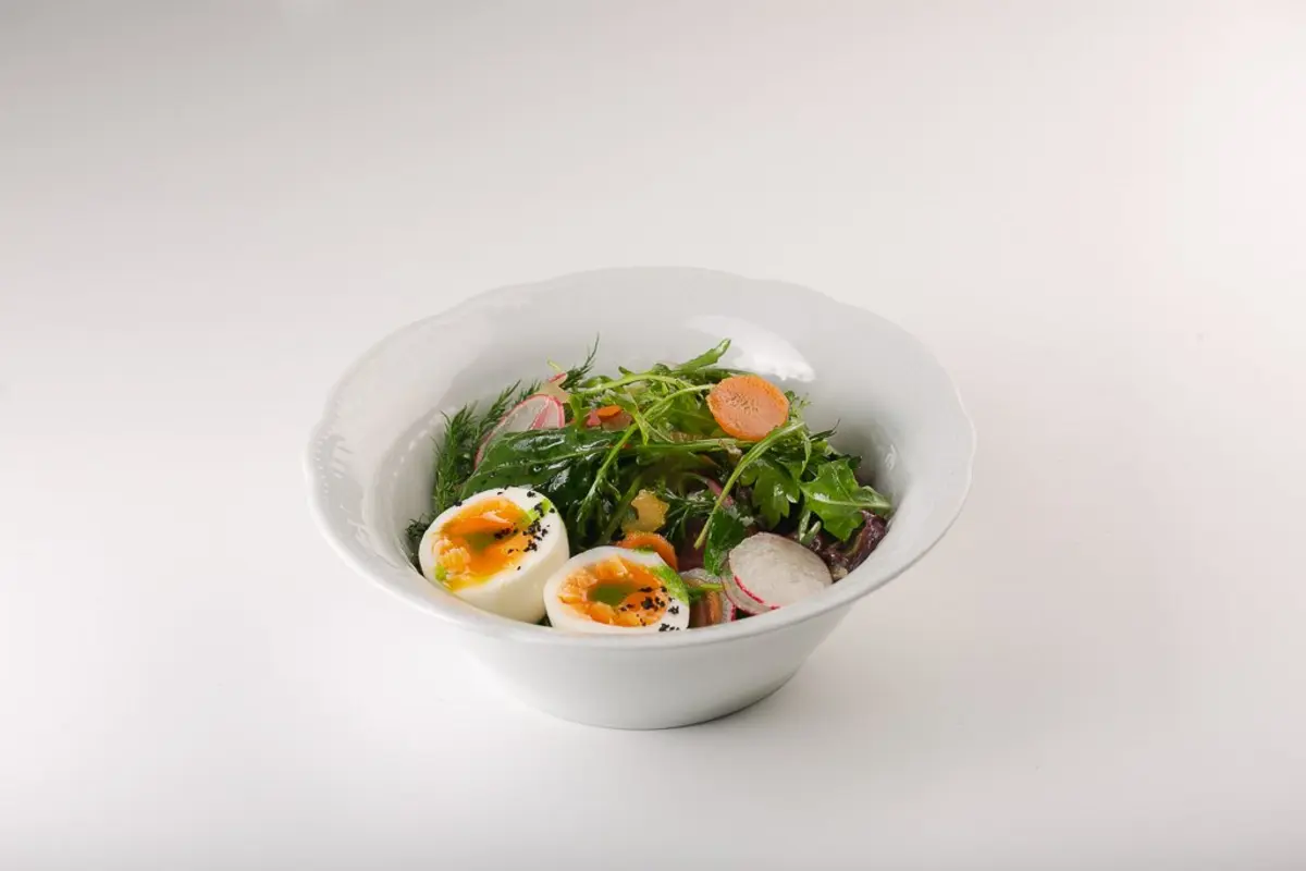 Салат с тунцом