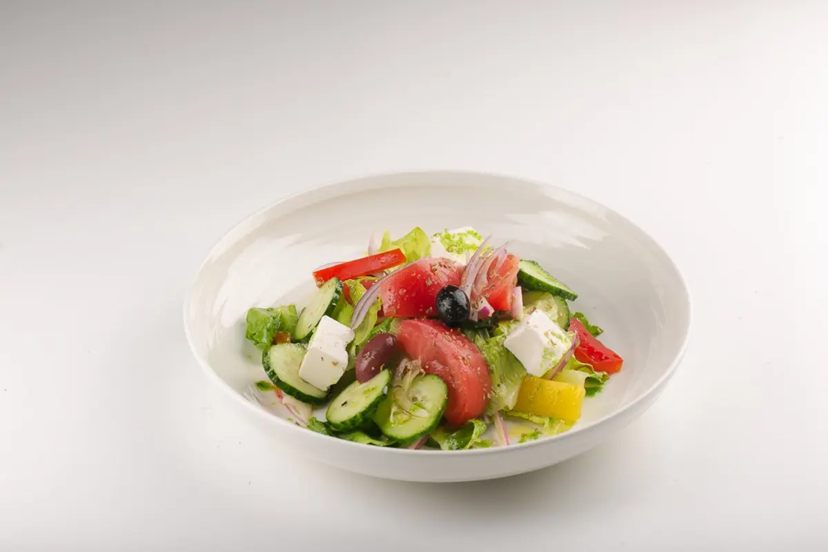 Салат греческий