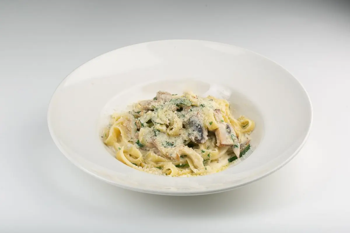 Феттучини с курицей