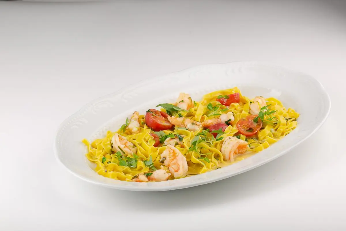 Феттучини с креветками