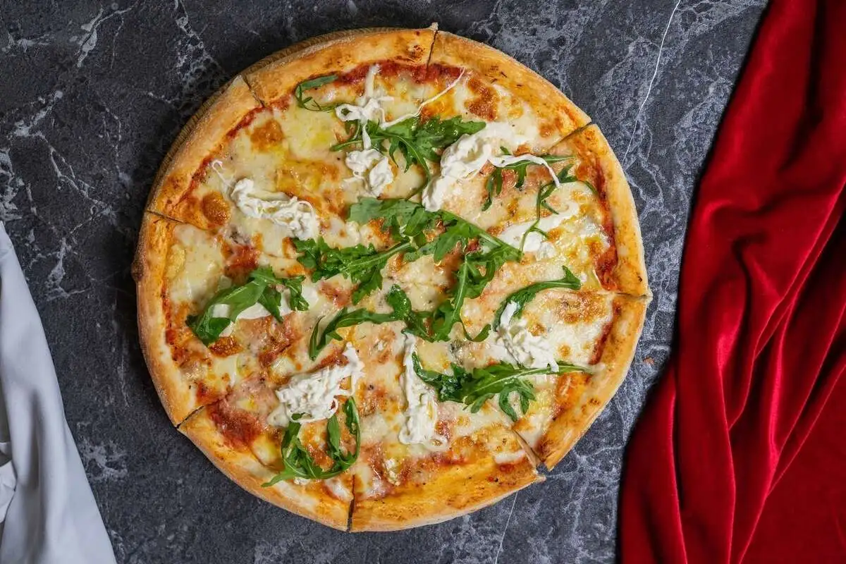 Пицца Сырная лавка