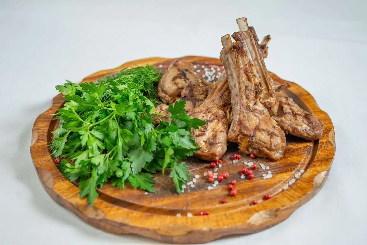 Каре ягненка 1гр