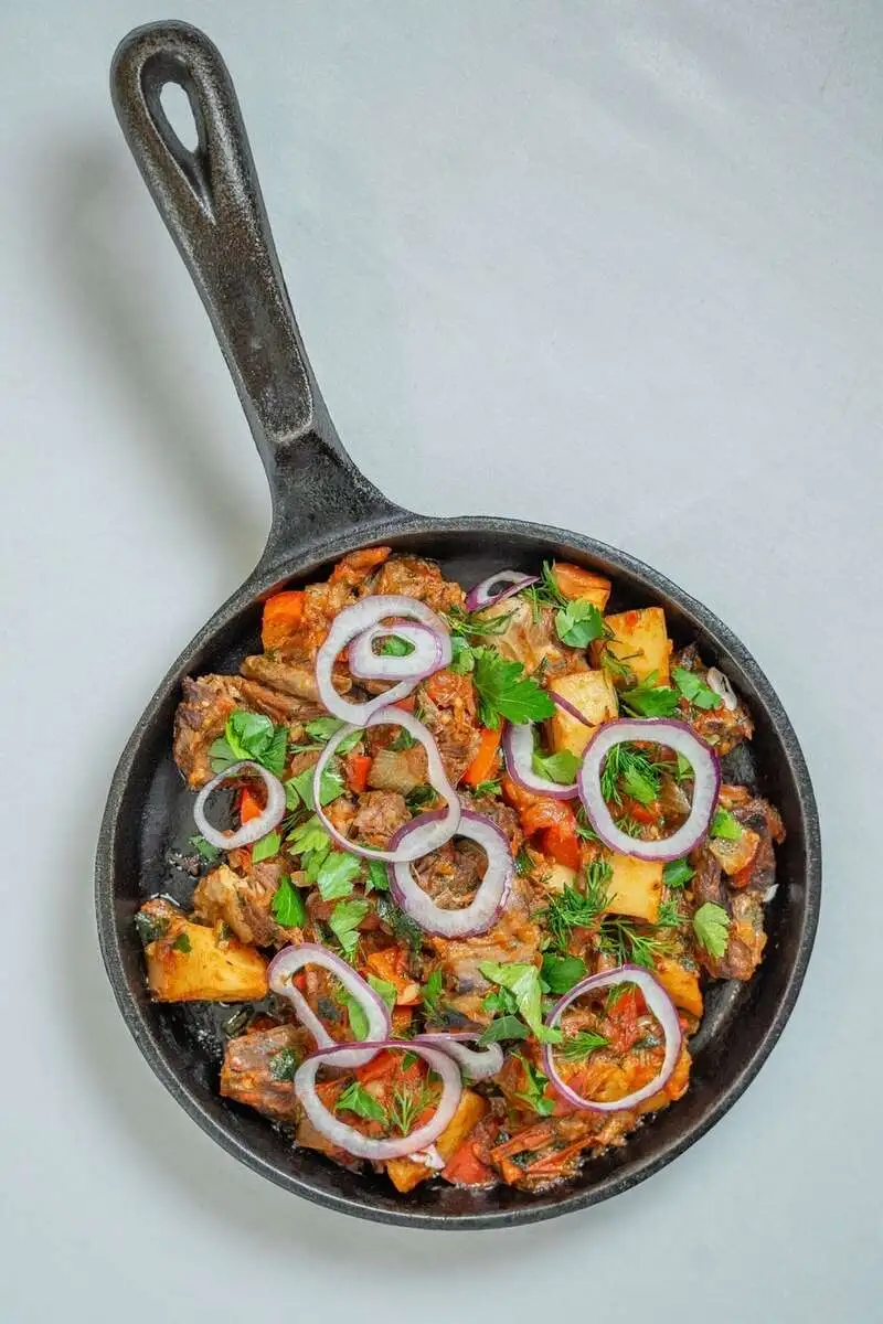 Чашашули с абхазской аджикой