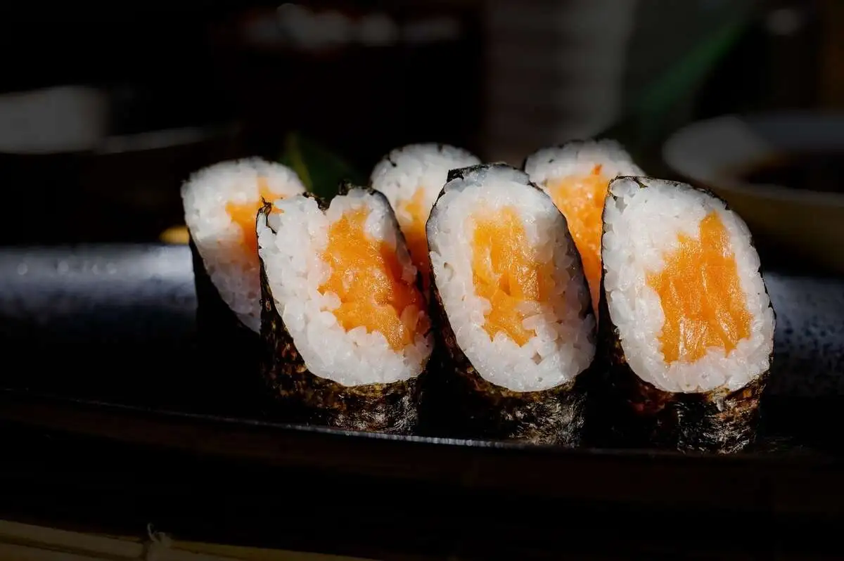 Ролл с Лососем