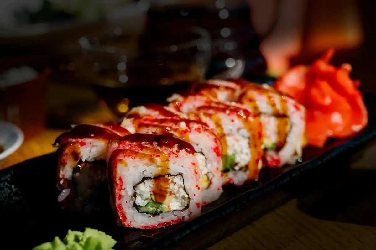 Жаренный ролл  Калифорния