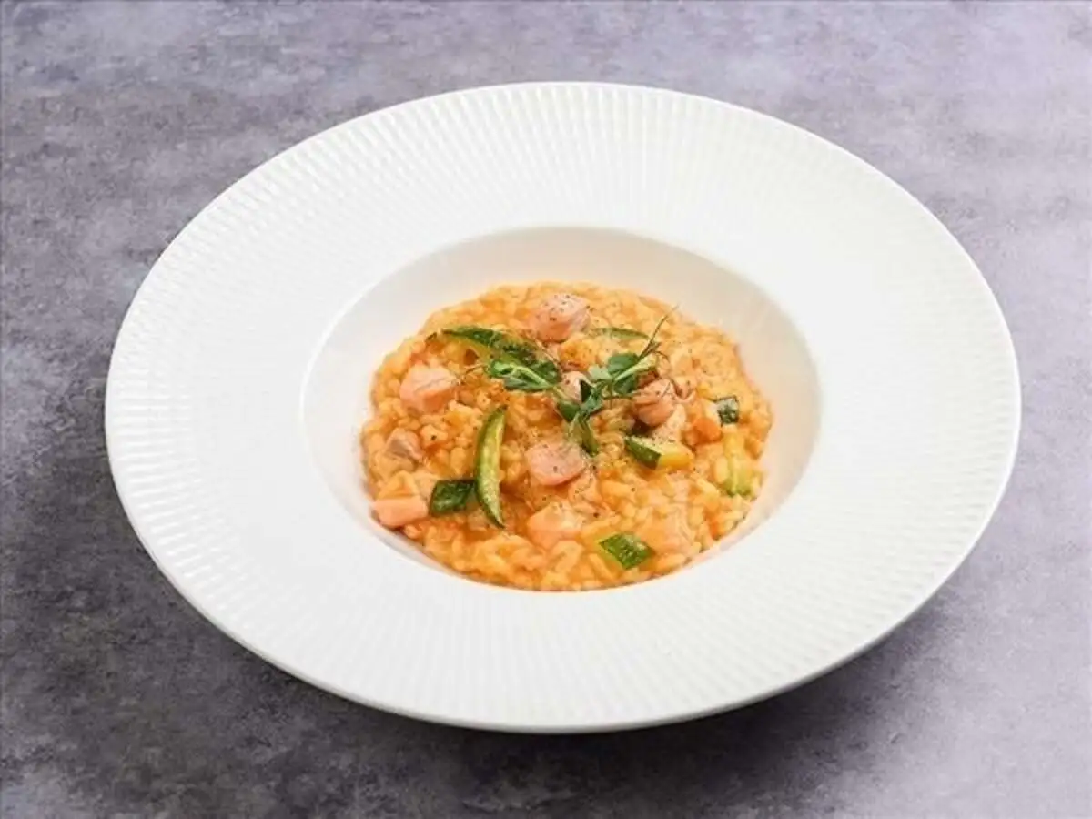 Ризотто с лососем и цукини