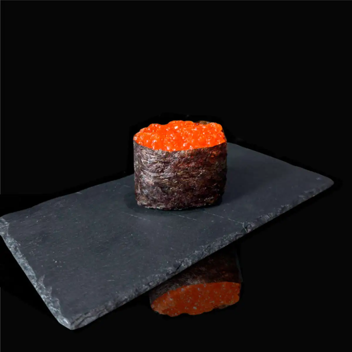 Гункан с икрой