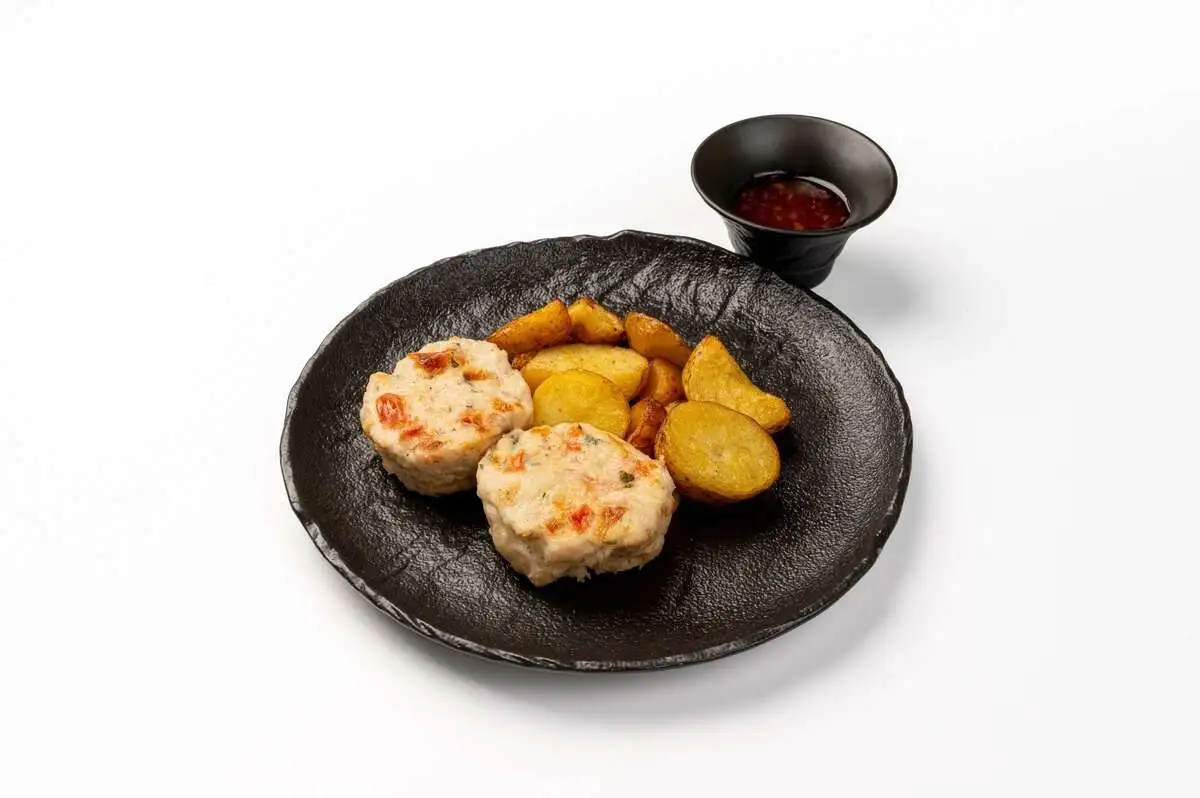 Духовые котлеты под сливочно-сырной шапкой