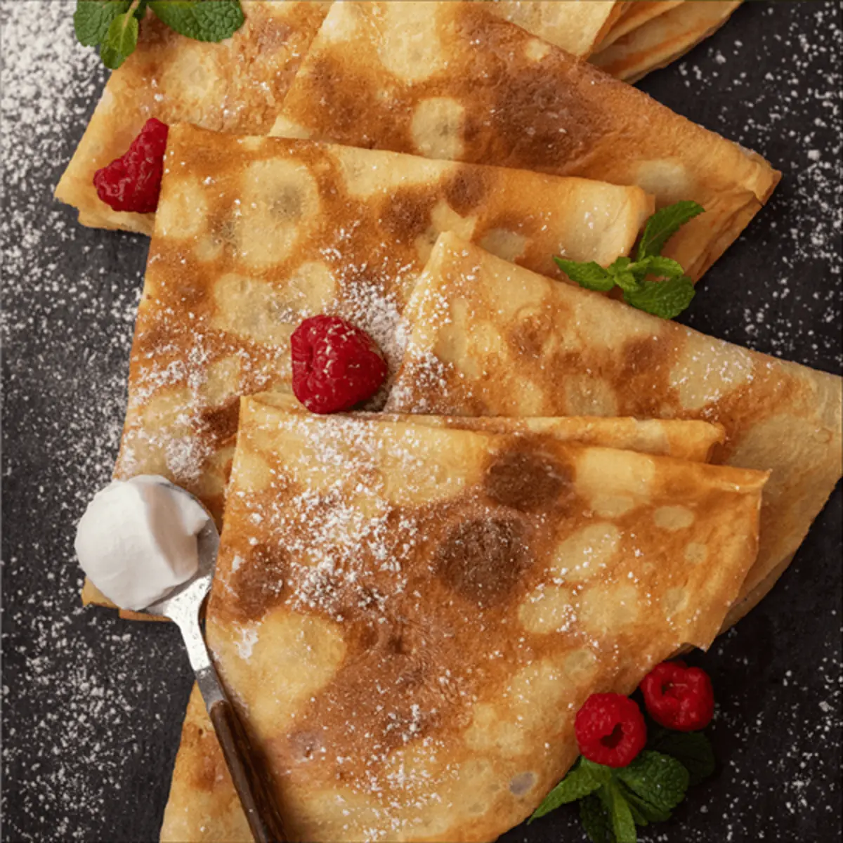 Блины с соусом