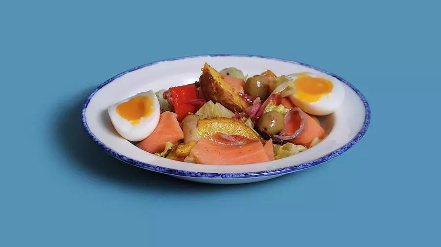 Нисуаз с лососем