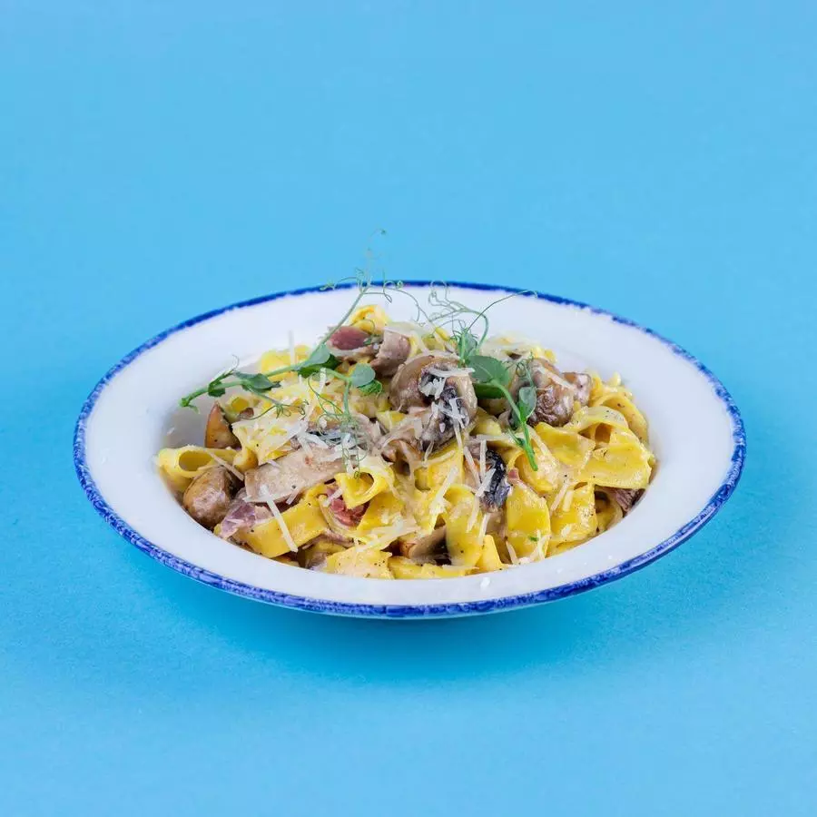 Паста с пастрами