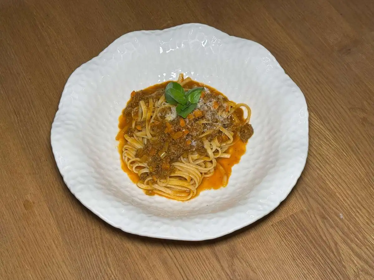 Паста Баветте Болоньезе