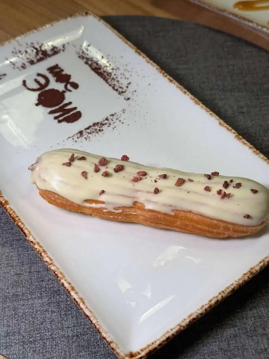 Сливочный эклер, 50 г